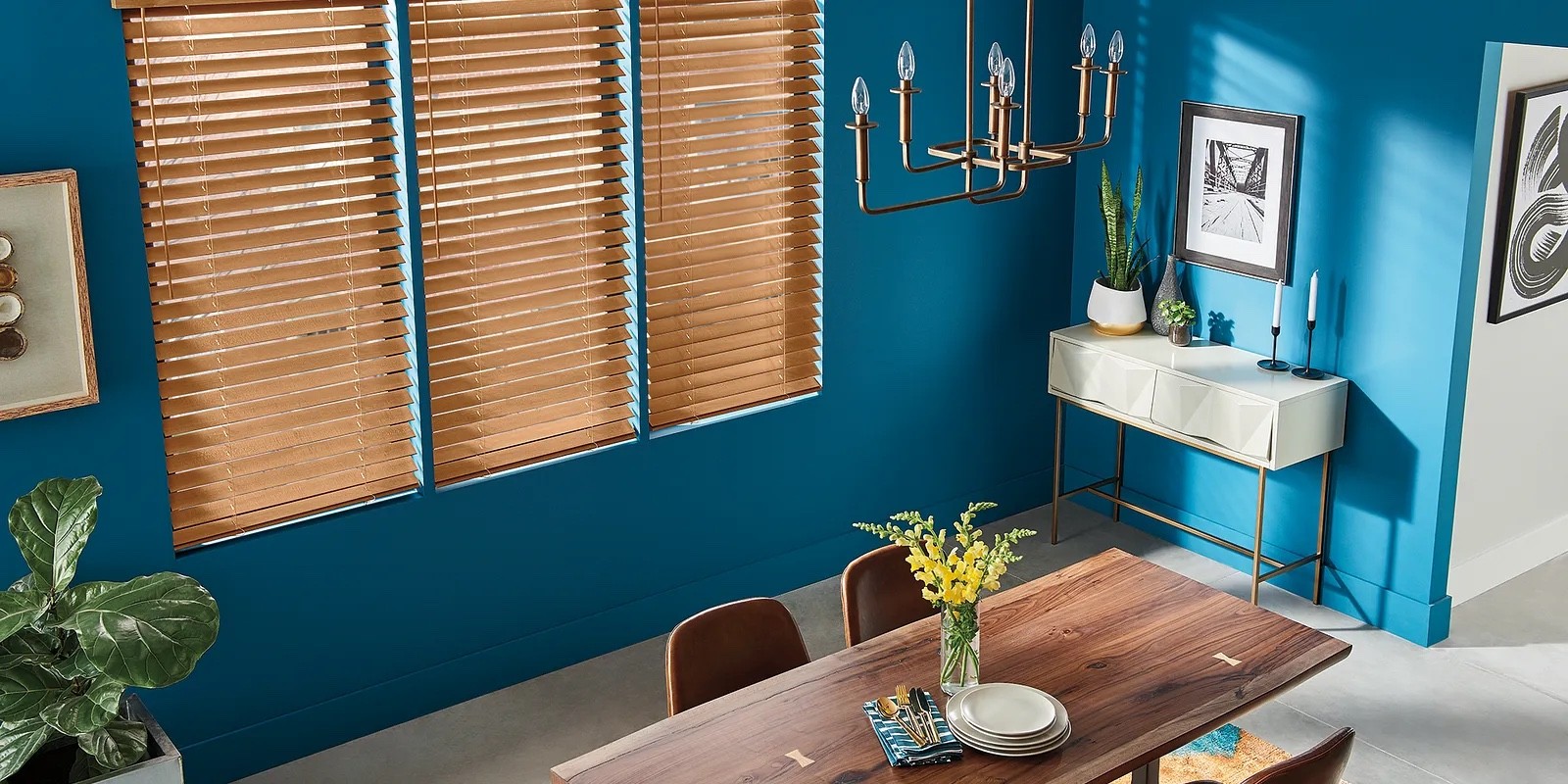 Wood blinds | Floor to Ceiling Grand Island
